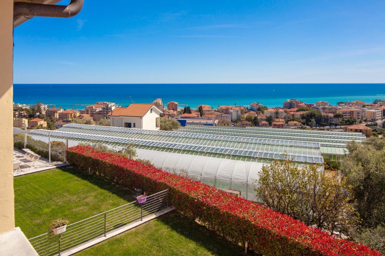 Appartamenti Villa Il Poggiolo Diano Marina Exteriér fotografie