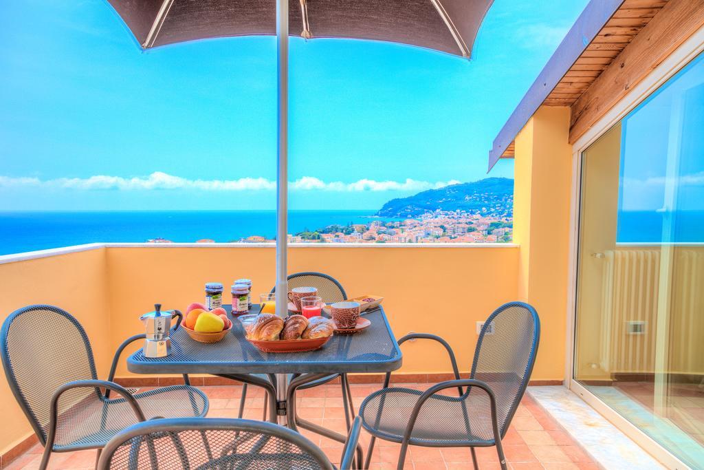 Appartamenti Villa Il Poggiolo Diano Marina Exteriér fotografie